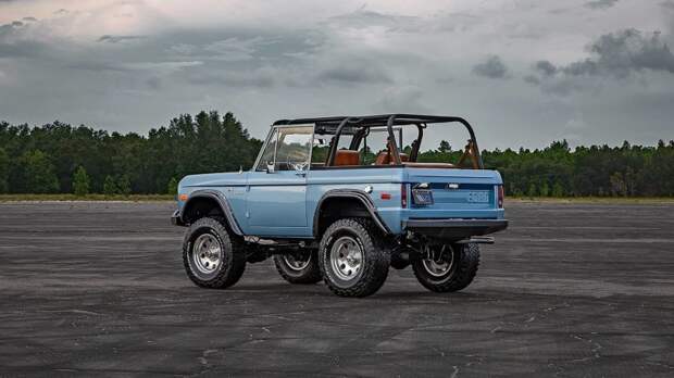 Классический Ford Bronco 1973 года от Velocity Restorations ford, ford bronco, авто, автомобили, внедорожник, восстановление, олдтаймер, ретро авто