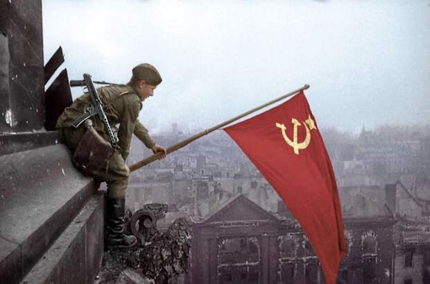 25 фото оживших вновь, отображающих жизнь России с 1900 по 1965 год. 25 фото оживших вновь, отображающих жизнь России с 1900 по 1965 год.