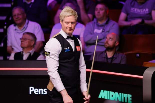 Робертсон обыгрывает Уокелина 10-6 в 1/8 финала на Чемпионате мира 2026