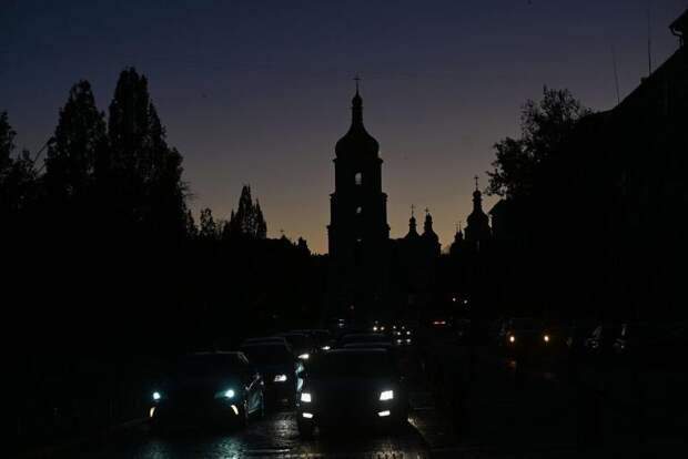 Особенности денацификации темнотой и холодом