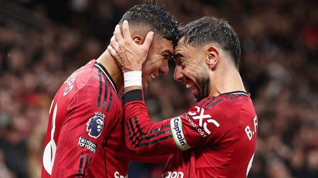 Гол Каземиро помог «МЮ» выиграть у «Брентфорда»