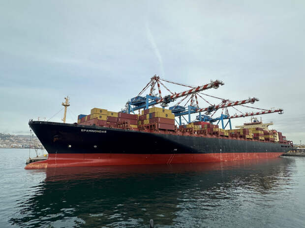 КСИР объявил о захвате двух судов после попытки пройти через Ормузский пролив