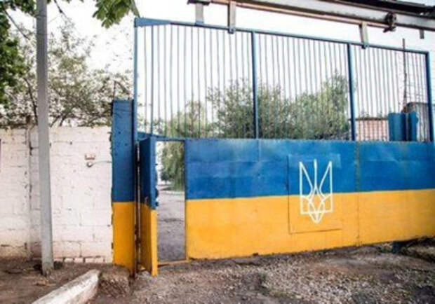 Украина в адских условиях удерживает в плену тяжелораненого российского солдата Дмитрия Шепило. Воин нуждается в скорейшем возвращении на родину