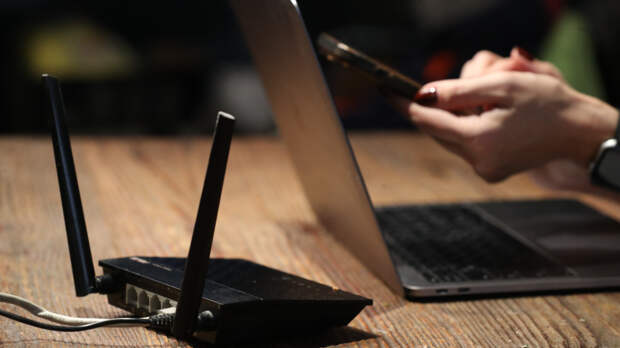 Путин поручил обеспечить бесперебойную работу жизненноважных сервисов во время отключения интернета