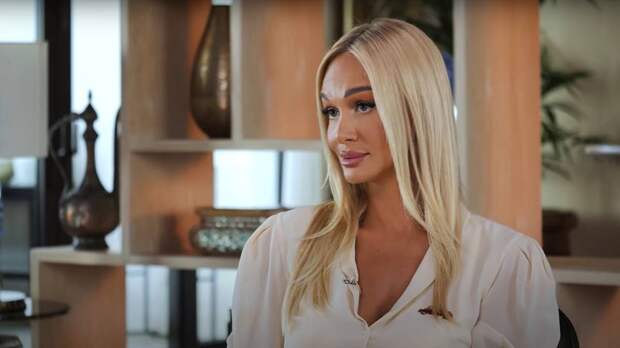 «Выезжать из отеля страшно»: Лопырева описала обстановку в Дубае на фоне ударов