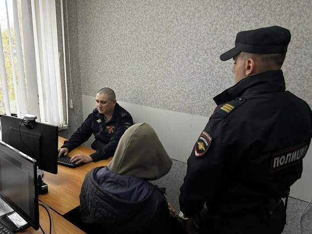 Забравшего 9,4 млн у жертв мошенников курьера поймали в Челябинске