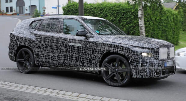 BMW X8