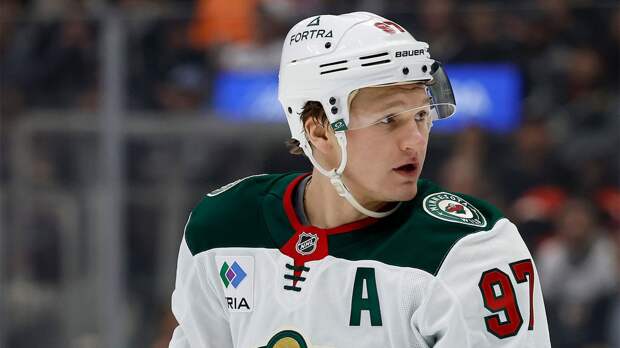 Хет-трик Капризова принес «Миннесоте» победу над «Детройтом»