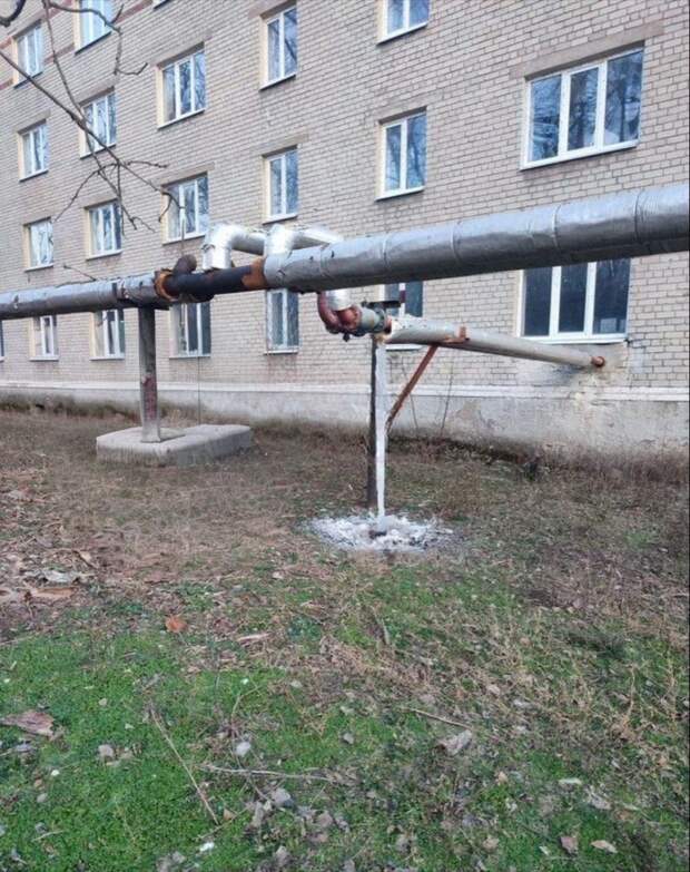 Течёт отопление на ул. Бирюзова 3