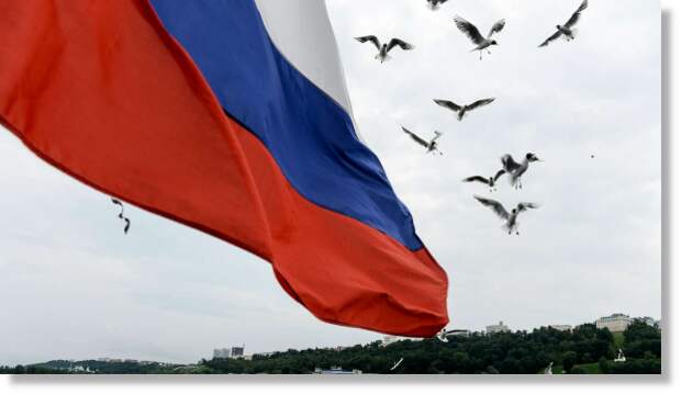 Флаг России в Крыму. Яндекс.Картинки.