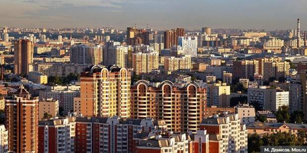 Выборы муниципальных депутатов в Москве на участках и онлайн прошли штатно. Фото: М.Денисов, mos.ru
