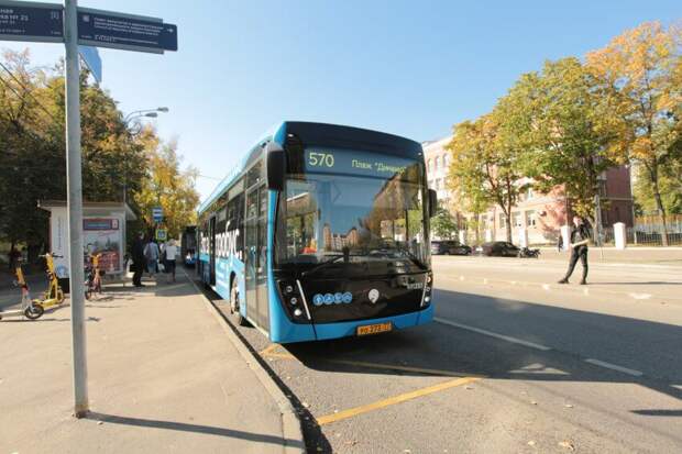 Автобус №570 изменил маршрут. Фото: Андрей Дмытрив