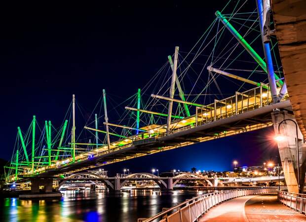 20-fabulous-bridges-as-if-they-are-leading-to-other-dimensions-artnaz-com-5