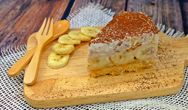 Даже духовки не надо. Нежный банановый торт без выпечки