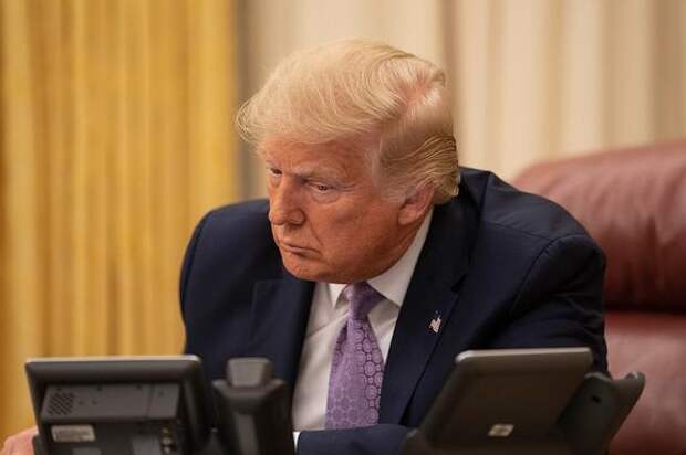 Bloomberg: Трамп заявил европейским лидерам, что убежден в победе России