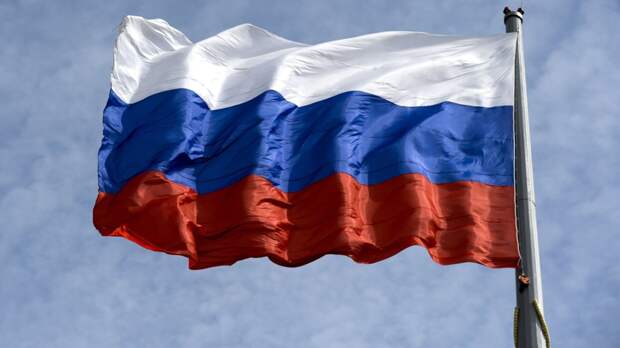 Депутат Самхарадзе: осквернение флага России — спланированная провокация