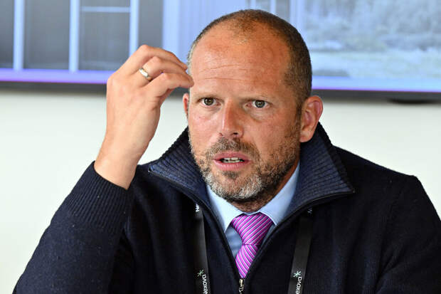 Министр обороны Бельгии сравнил отношения ЕС и США с кризисом в браке