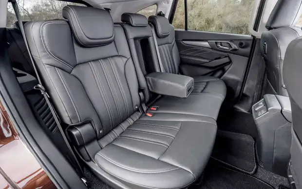 Isuzu Mu-X: рама, дизель, автомат и part-time