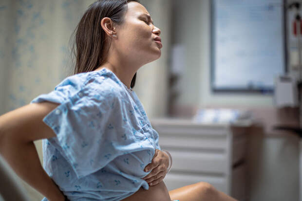 Женщина родила ребенка на матче НХЛ между "Вегасом" и "Эдмонтоном"