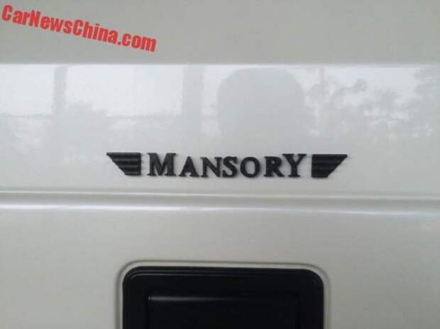 Шестиколесный "Гелик" от Mansory сгорел в Китае g63, mansory, mercedes-benz, авария, дтп, пожар
