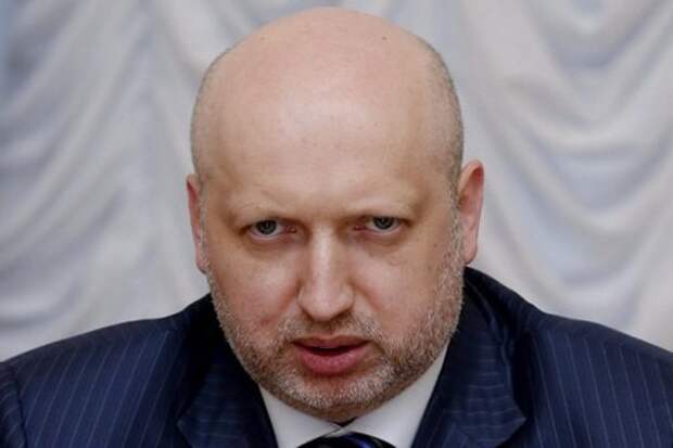 Турчинов призвал украинцев к сплочению для "победы над Россией"