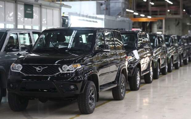 УАЗ переписал ценники: сколько сейчас стоят легендарные внедорожники