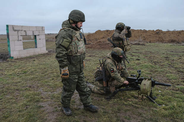 Бойцы СВО порассуждали о превращении народа в биомассу и призвали равняться на одну страну