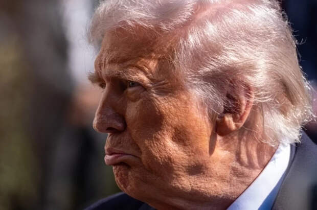 Трамп раскритиковал Байдена за военную помощь Украине