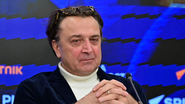 Александр Лазарев рассказал о спектакле «Предложение»