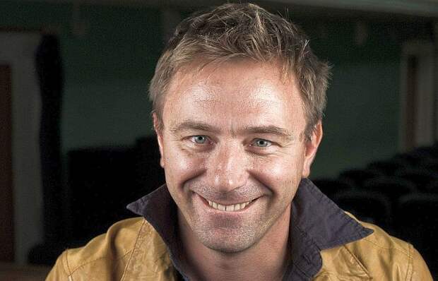 56-летний Ростислав Бершауэр: отказ от технической карьеры, 90 ролей и позднее отцовство