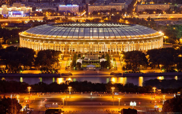 Как сейчас выглядит самый большой стадион России