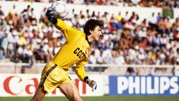 В «Севилье» готовы принять легендарного Дасаева: «С удовольствием»