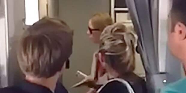 Решить вопрос на другом уровне: появилось видео скандала Собчак на борту самолета
