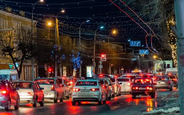 Рязань встала в 10-балльные пробки