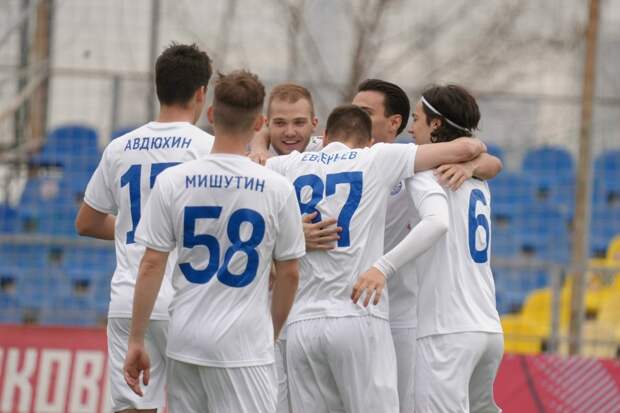 ФК «Рязань» с новым президентом победил «Строгино» в первом матче года