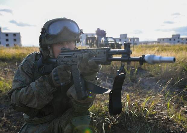 Подразделения ЛенВО в Ленинградской области провели тренировку по противодействию диверсантам противника