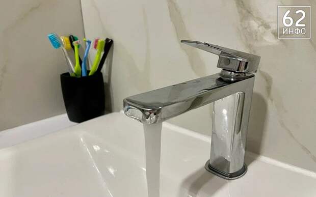 Жители поселка под Рязанью провели больше 38 часов без воды