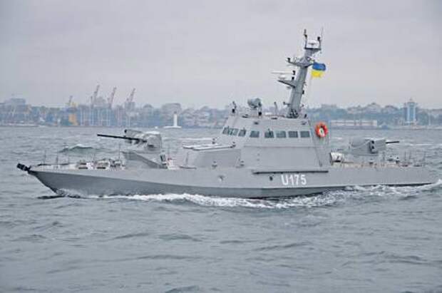 Кто кому угрожает на Черном море