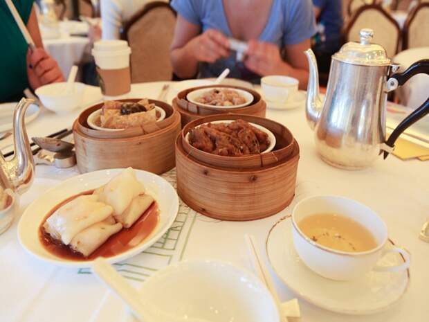 have-a-traditional-southern-chinese-brunch-of-dim-sum-at-city-hall-maxims-palace-in-hong-kong