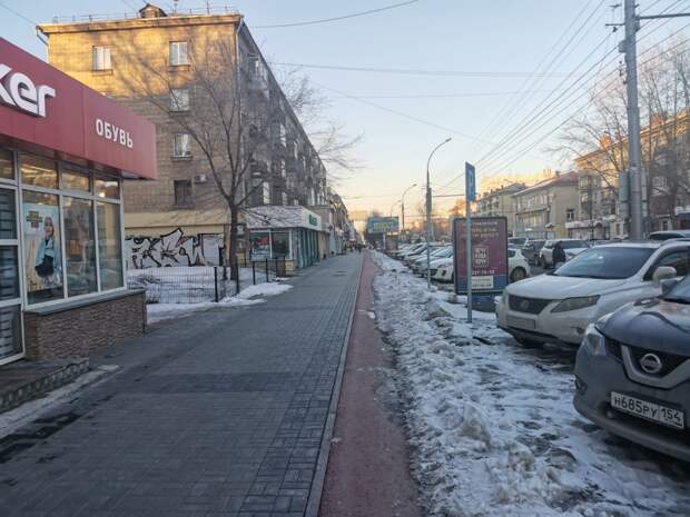 Проспект Маркса в Новосибирске начнут контролировать тщательнее из-за наглых водителей