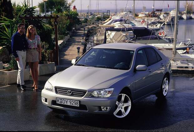 Lexus IS 200/300