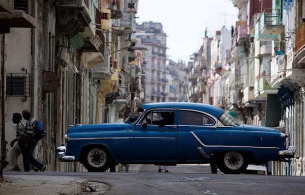 Куба — страна ретро-автомобилей куба, олдтаймер, ретро автомобили