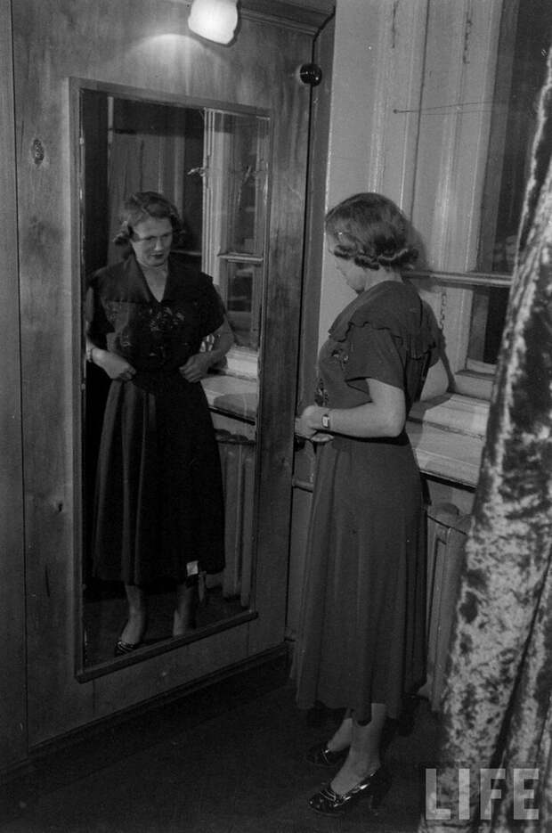 Фоторепортаж о жизни простых советских граждан в 1950-х