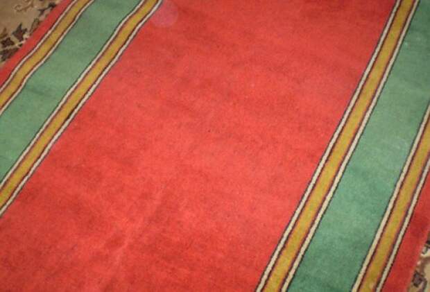 Очень популярны были красные ковровые дорожки. Фото horde.me 