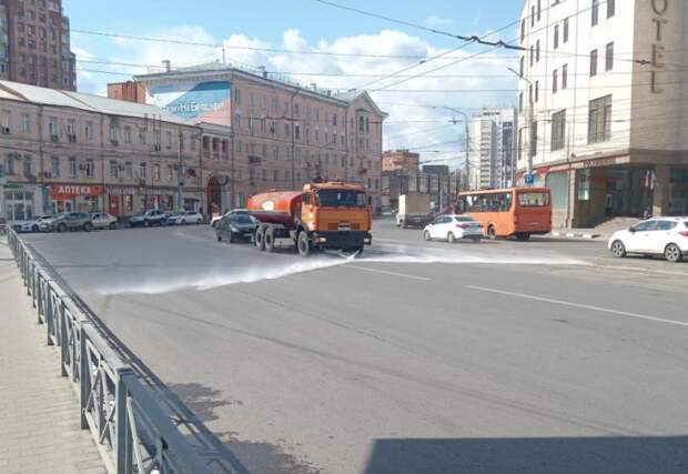 Уборка улиц, вывоз смета и окос газонов продолжатся в Туле 22 мая