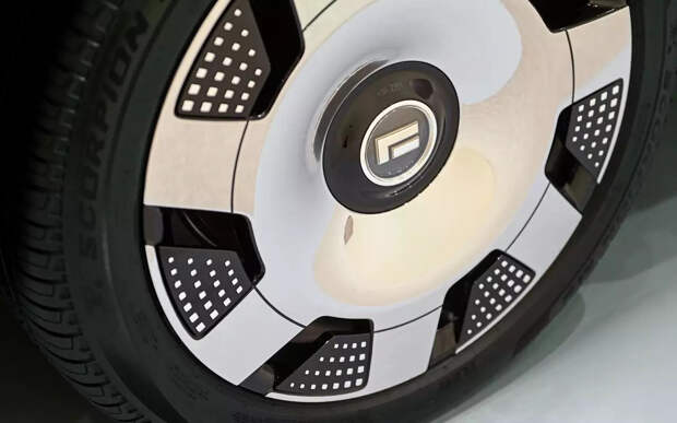 Анонсирована интересная версия полноприводного крупного внедорожника: ждем в РФ?