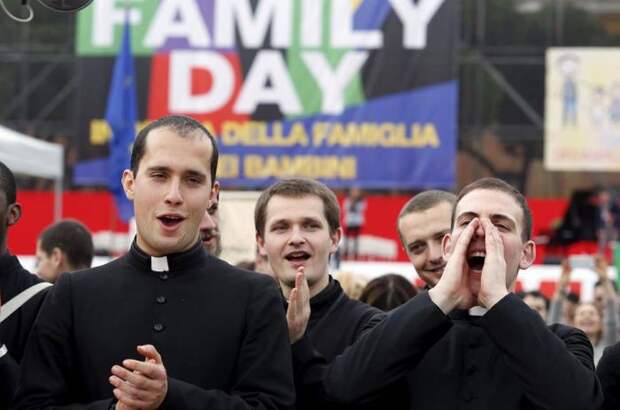 Последняя нормальная страна Западной Европы. Митинг противников однополых браков в Италии италия, митинг, однополые браки