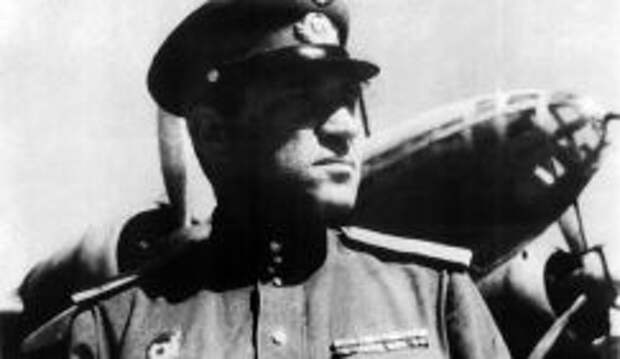 Летчик Василий Лукин