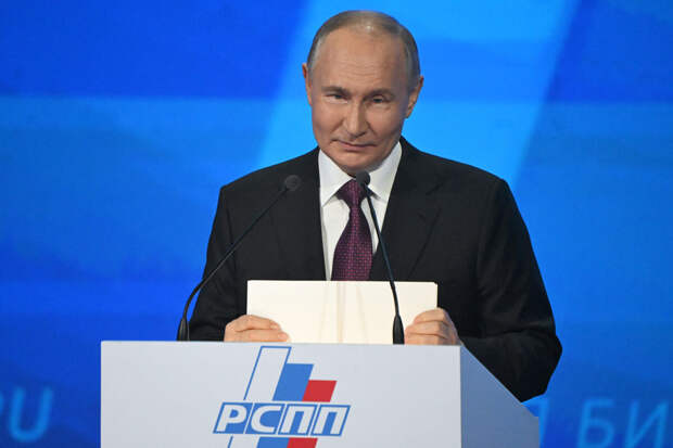 Путин заявил, что у всех народов России слова "мама" священно