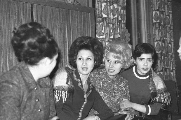 Колорит свадеб СССР (23 фото) Колорит свадеб СССР (23 фото)